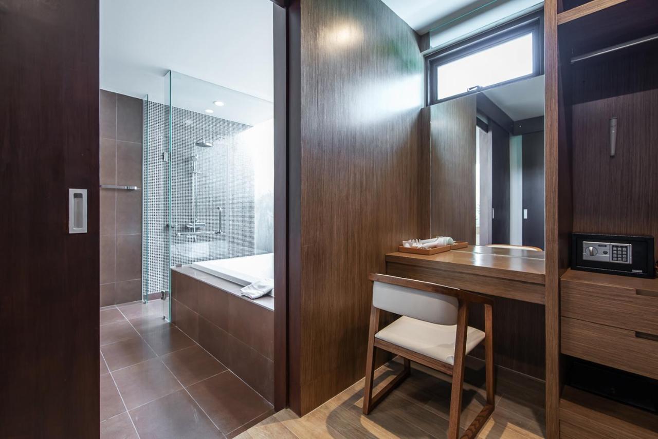 Movenpick Luxury Villa1fl-private Pool-sha Certified